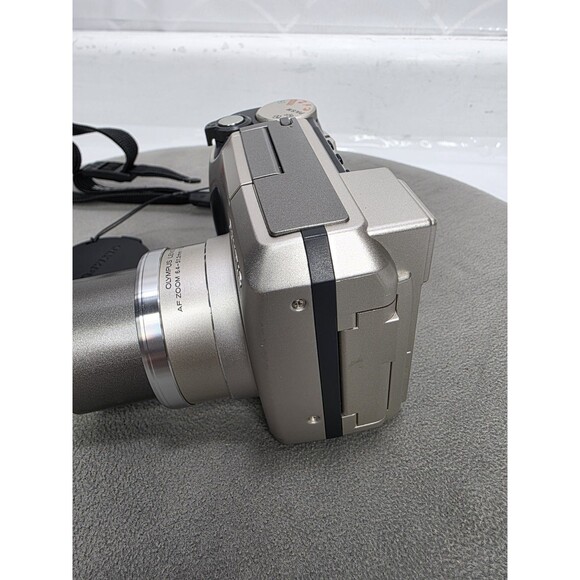 Olympus Camedia C-720 Ultra Zoom Digital Camera - Tested & Working Mint - Picture 5 of 12